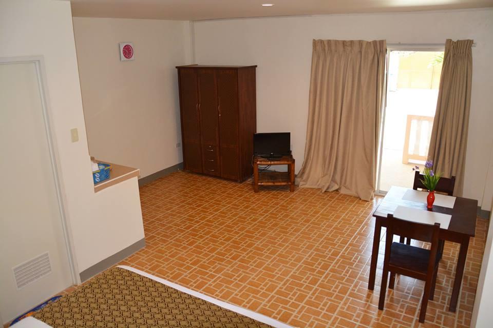 Conrada'S Place Hotel And Resort Panglao Εξωτερικό φωτογραφία