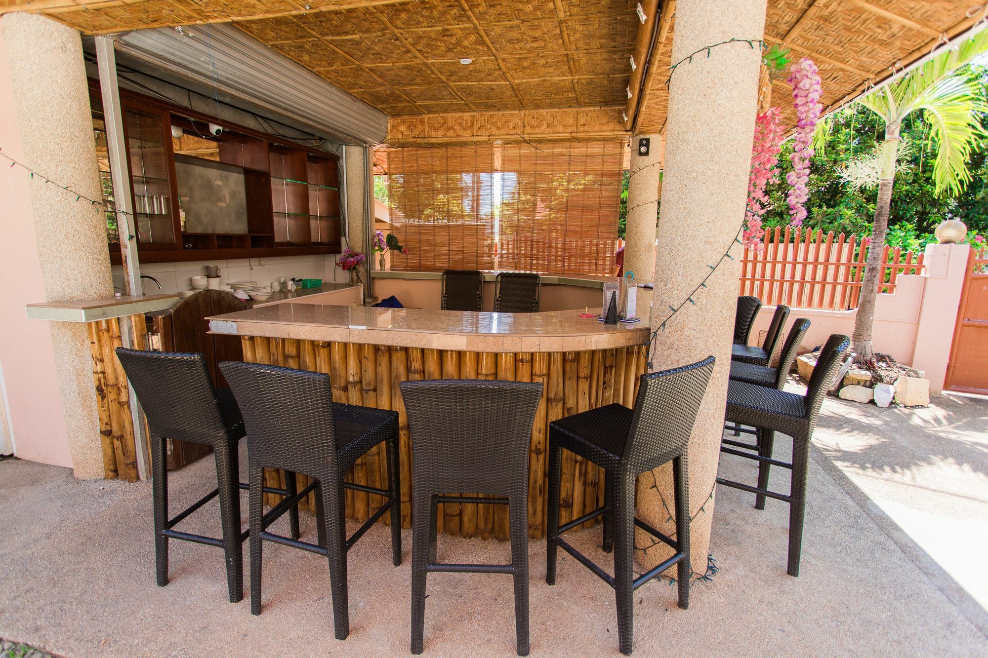 Conrada'S Place Hotel And Resort Panglao Εξωτερικό φωτογραφία